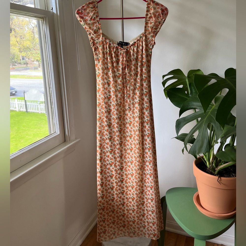 Motel Rocks Windy Midi Dress - Picture 4 of 5